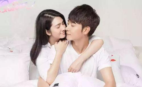 娱乐圈吃瓜的两人叫什么,揭秘两位神秘“瓜农”的瓜界传奇